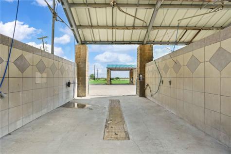 547 E Orange Avenue Orange Grove TX 78372