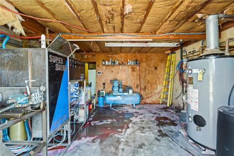 547 E Orange Avenue Orange Grove TX 78372