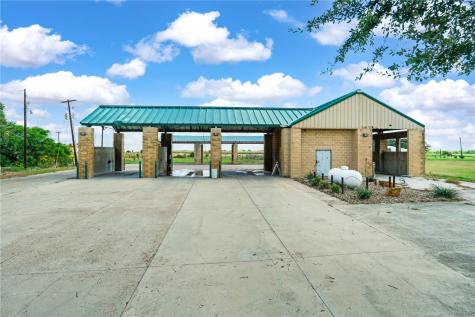 547 E Orange Avenue Orange Grove TX 78372