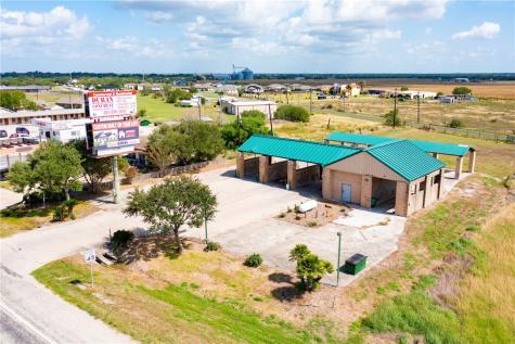 547 E Orange Avenue Orange Grove TX 78372