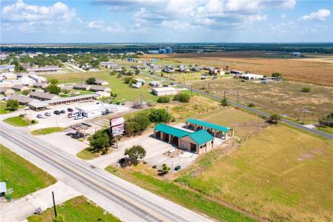 547 E Orange Avenue Orange Grove TX 78372