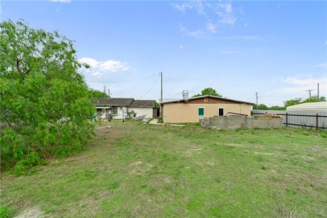 290 N County Road 1040 Kingsville TX 78363