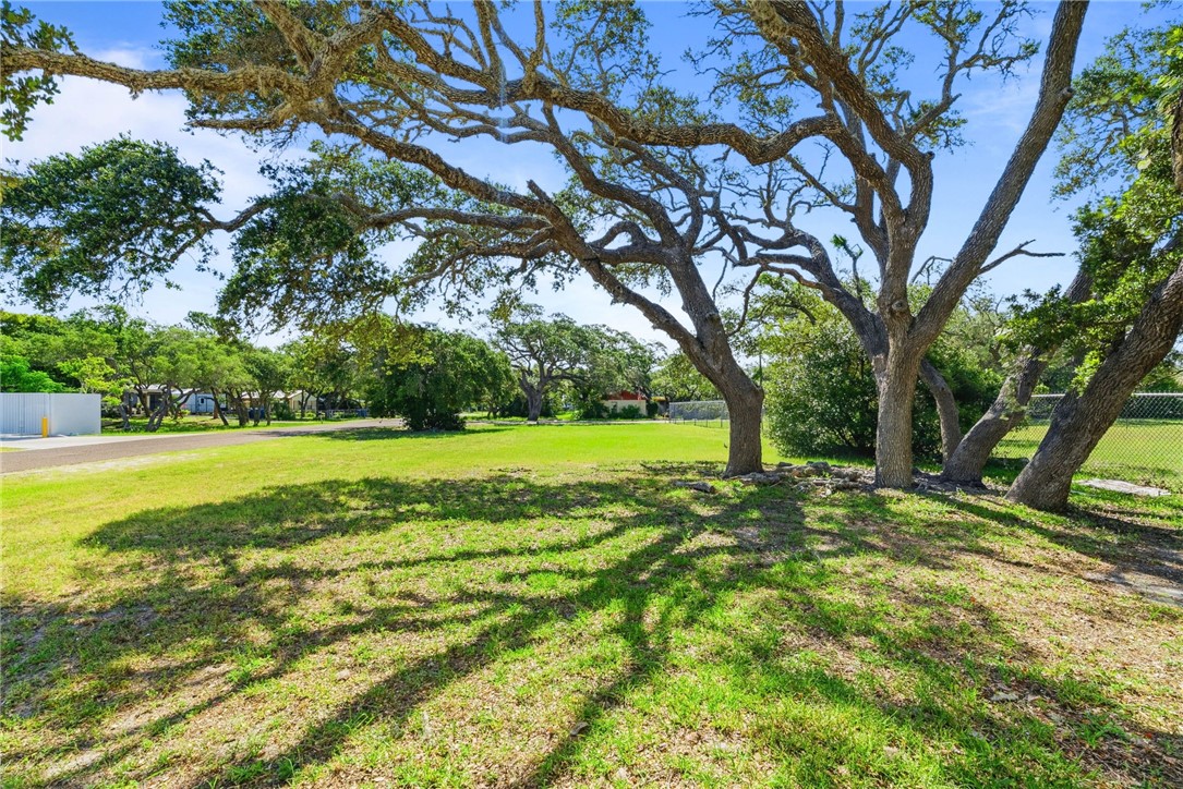 2220 Hwy 35 N Rockport TX 78382