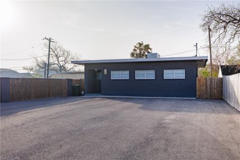 525 Clifford Street Corpus Christi TX 78404