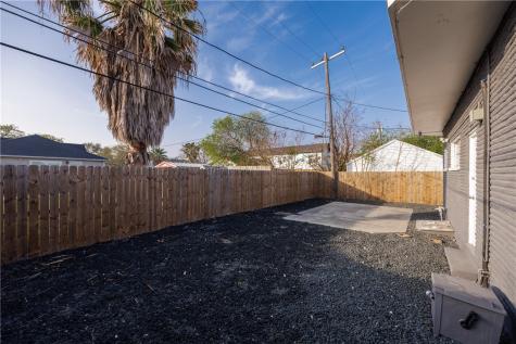 525 Clifford Street Corpus Christi TX 78404
