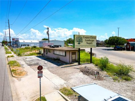 4014 S Port Avenue Corpus Christi TX 78415