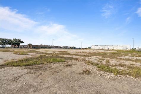 1126 Airport Road Alice TX 78332