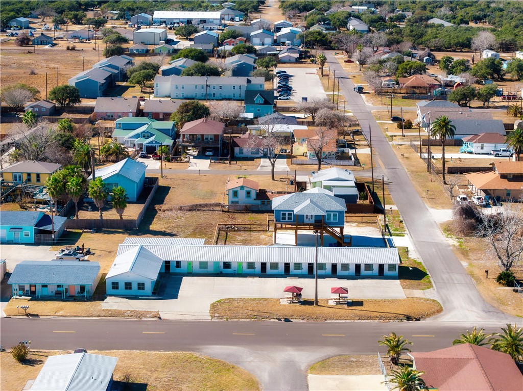 907 S Church Street Rockport TX 78382