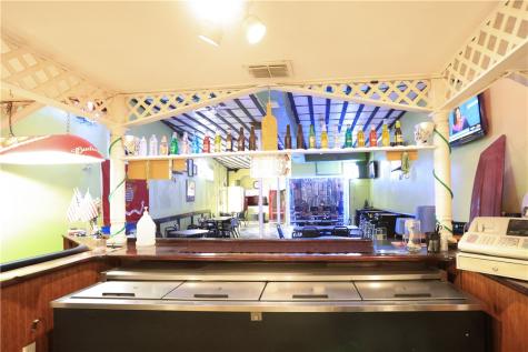 73 S Wright Street Alice TX 78332