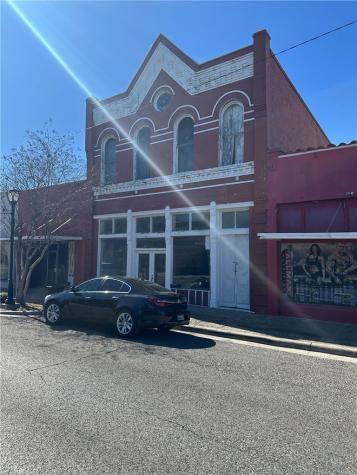 317 N Washington Street Beeville TX 78102