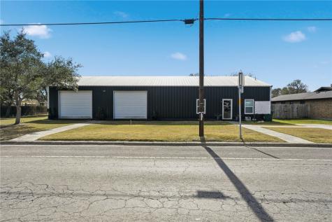 806 Locke Street Woodsboro TX 78393