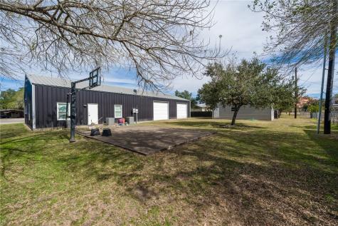 806 Locke Street Woodsboro TX 78393