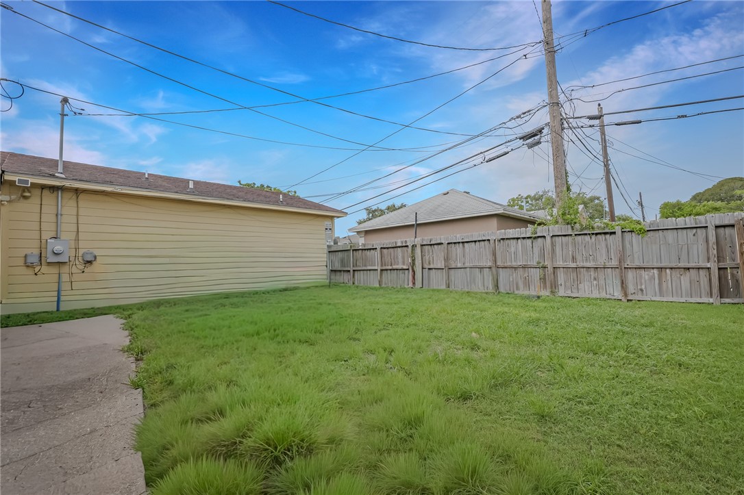 2621 Ayers Street Corpus Christi TX 78404