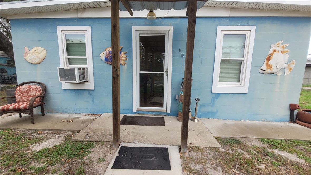 108 N Hood Street Rockport TX 78382
