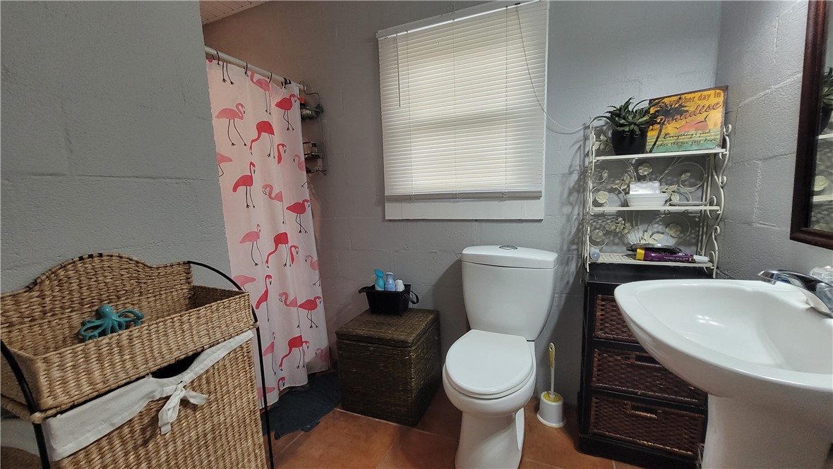 108 N Hood Street Rockport TX 78382