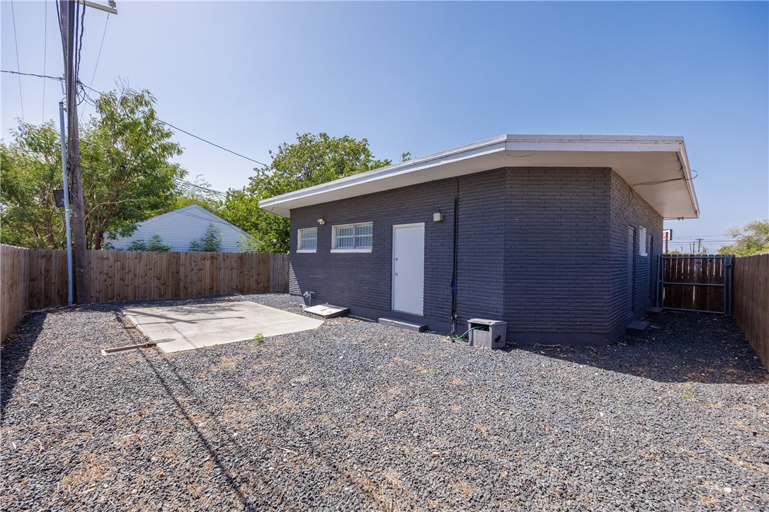525 Clifford Street Corpus Christi TX 78404