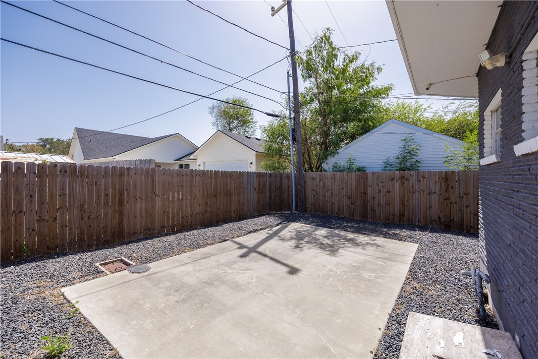 525 Clifford Street Corpus Christi TX 78404
