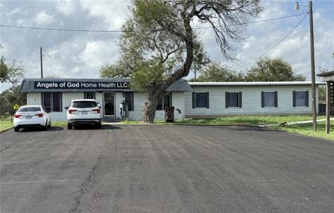 1632 E Santa Gertrudis Street Kingsville TX 78363