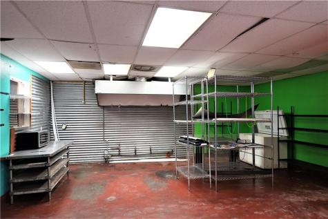 714 Dallas Portland TX 78374