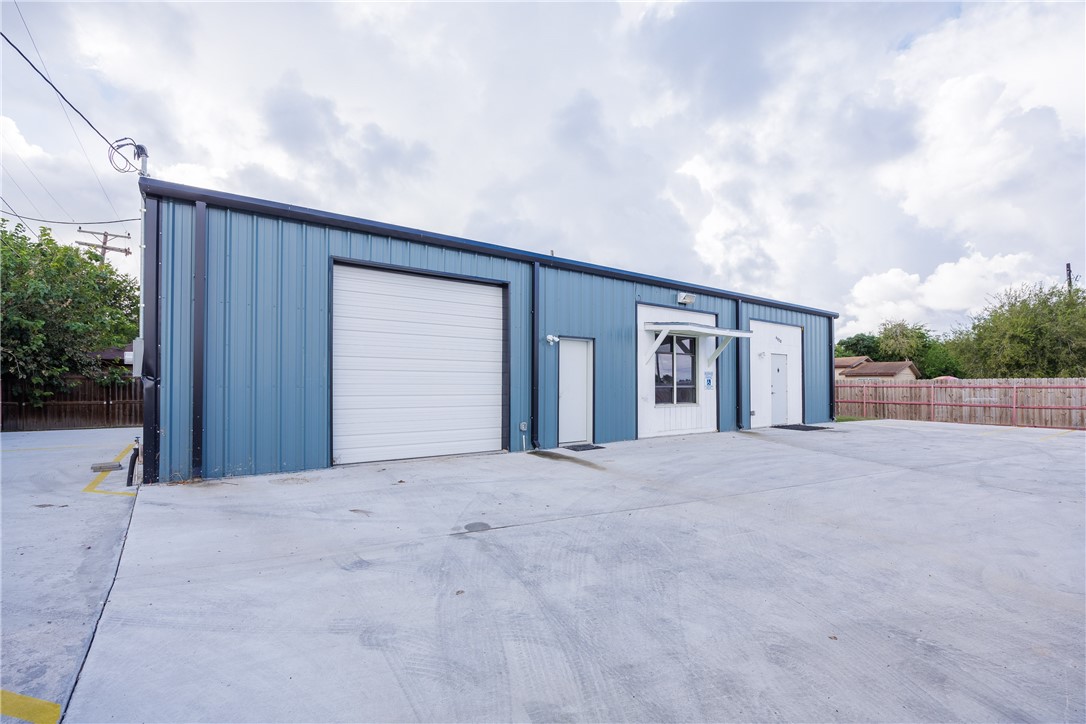 4058 Lou Street Corpus Christi TX 78405