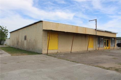 1508 S 6th Street Kingsville TX 78363