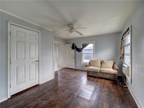 307 W Lee Avenue Kingsville TX 78363