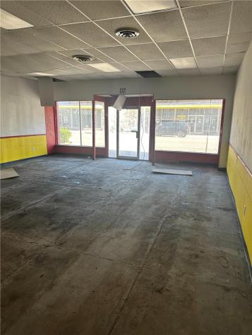 319 N Washington Street Beeville TX 78102