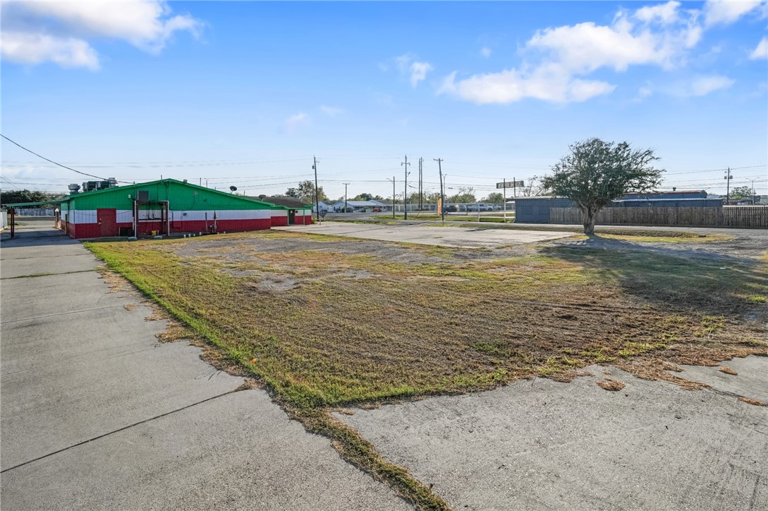10136 Leopard Street Corpus Christi TX 78410