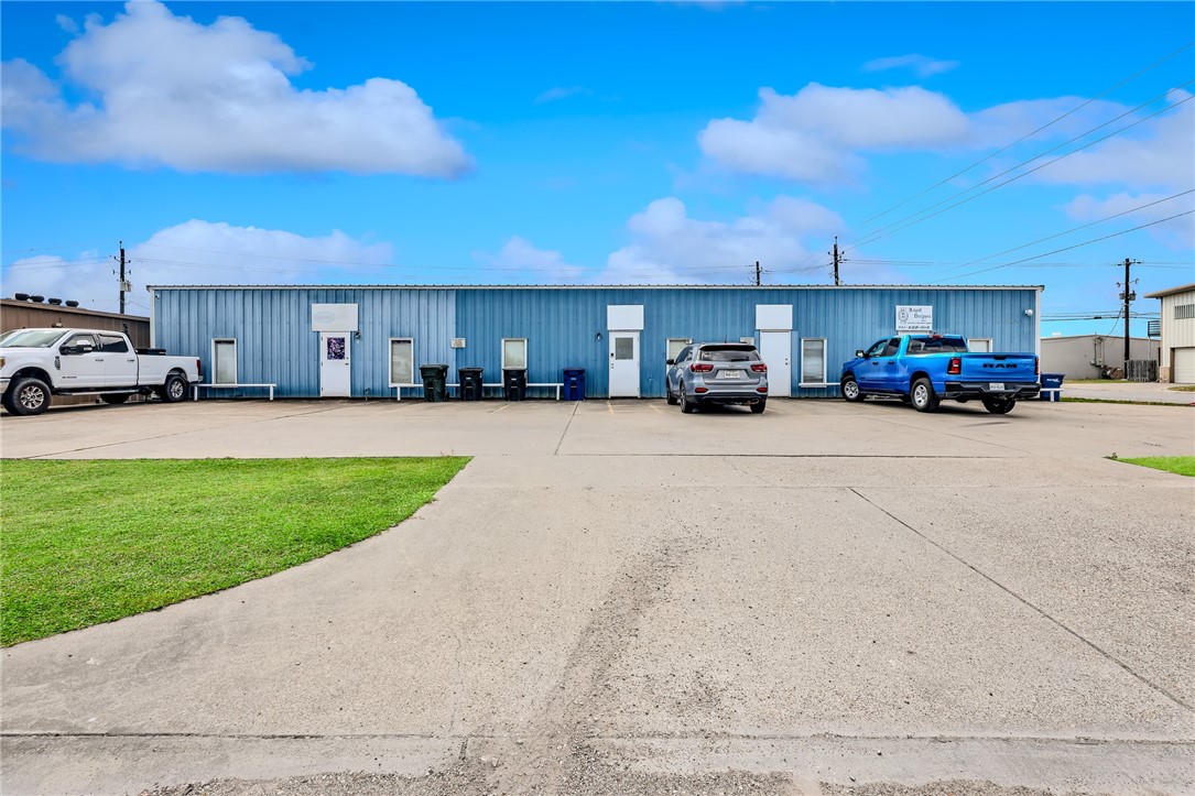 3801 Saturn Corpus Christi TX 78413