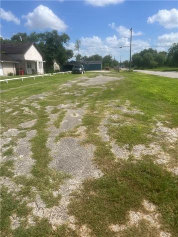 704 E Avenue F Robstown TX 78380
