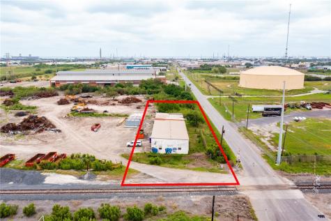 5102 Agnes Street Corpus Christi TX 78405