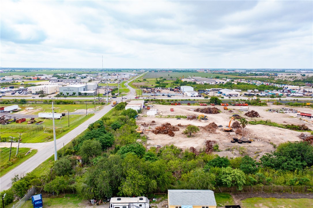 5102 Agnes Street Corpus Christi TX 78405
