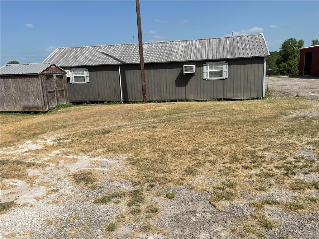 710 Katzfey Drive George West TX 78022