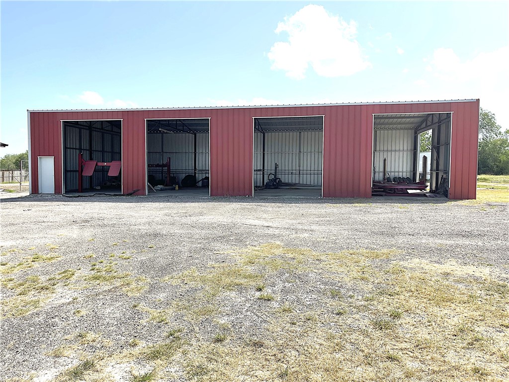 710 Katzfey Drive George West TX 78022