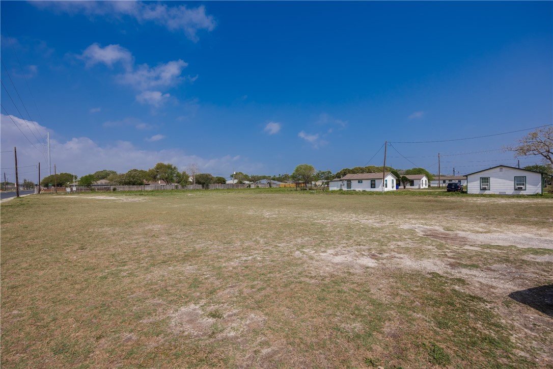 2250 Waldron Corpus Christi TX 78418