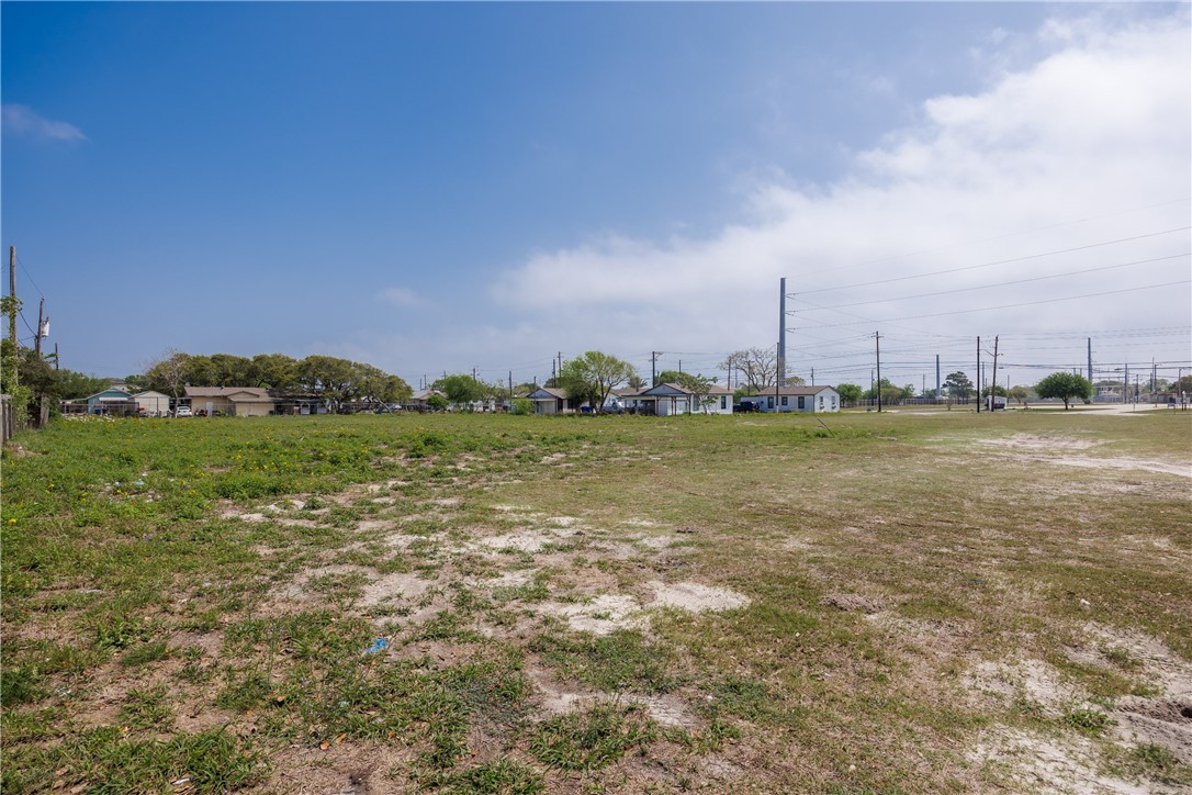 2250 Waldron Corpus Christi TX 78418