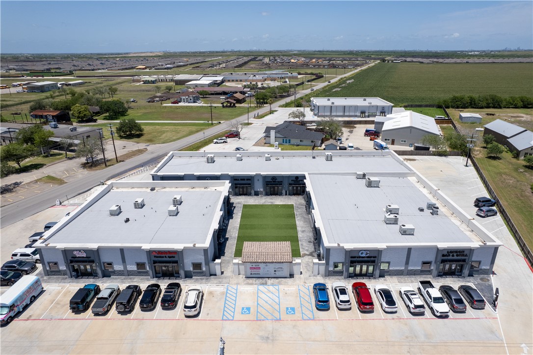 2494 County Road 33 Corpus Christi TX 78415