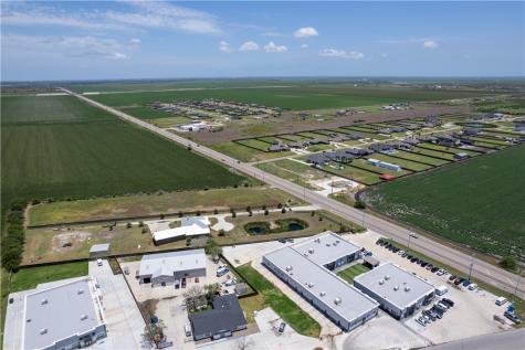 2494 County Road 33 Corpus Christi TX 78415
