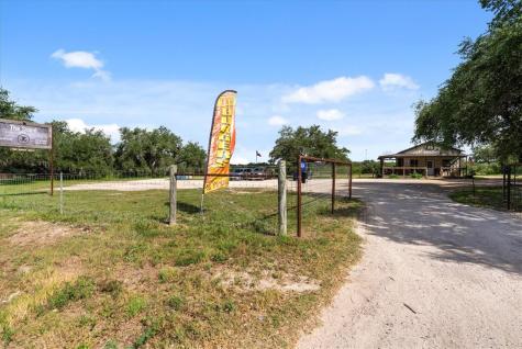 404 W Fm 351 Beeville TX 78102
