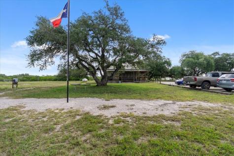 404 W Fm 351 Beeville TX 78102