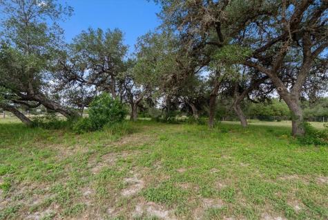 404 W Fm 351 Beeville TX 78102