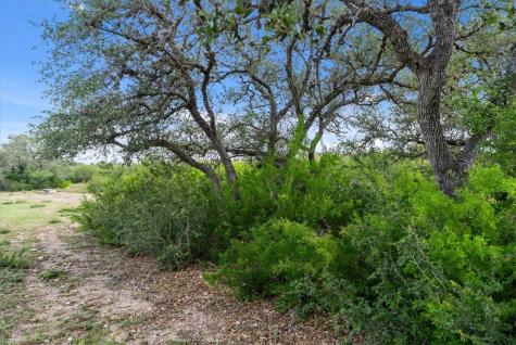 404 W Fm 351 Beeville TX 78102