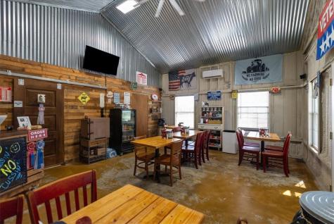 404 W Fm 351 Beeville TX 78102