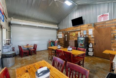 404 W Fm 351 Beeville TX 78102