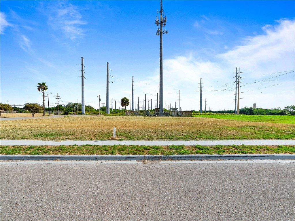 5710 La Playa Street Corpus Christi TX 78414