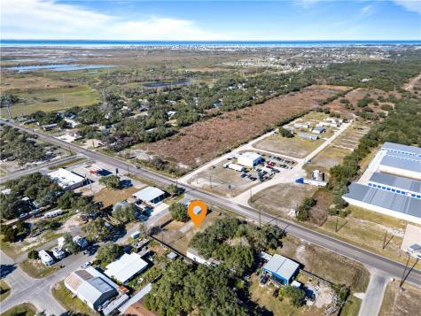 102 Oak Street Rockport TX 78382