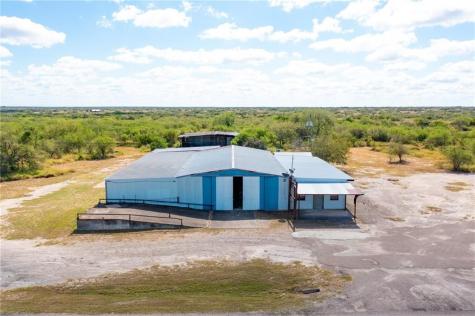 1055 S Smith Avenue Hebbronville TX 78361