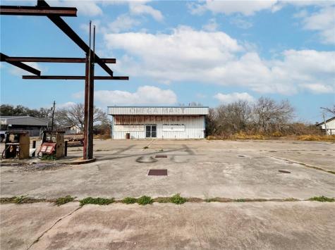2696 Fm-665 Corpus Christi TX 78415