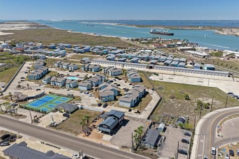 118 Cut Off Road Port Aransas TX 78373