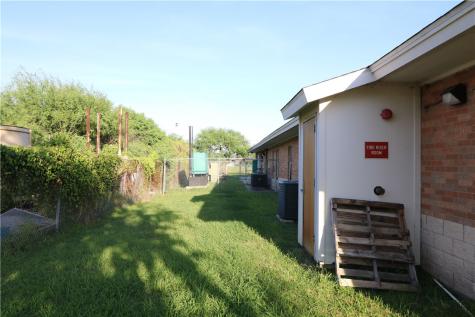 422 S Enterprize Parkway Corpus Christi TX 78405